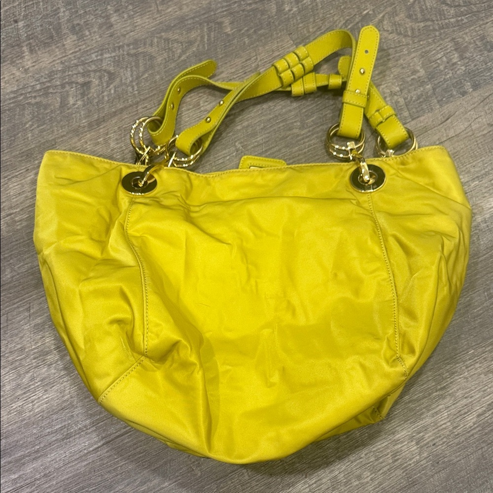 Chic Yellow Leather Shoulder Bag